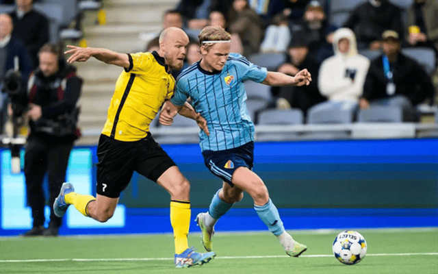 瑞典队将在下月迎战一支顶尖球队 瑞典队将在下月迎战一支顶尖球队