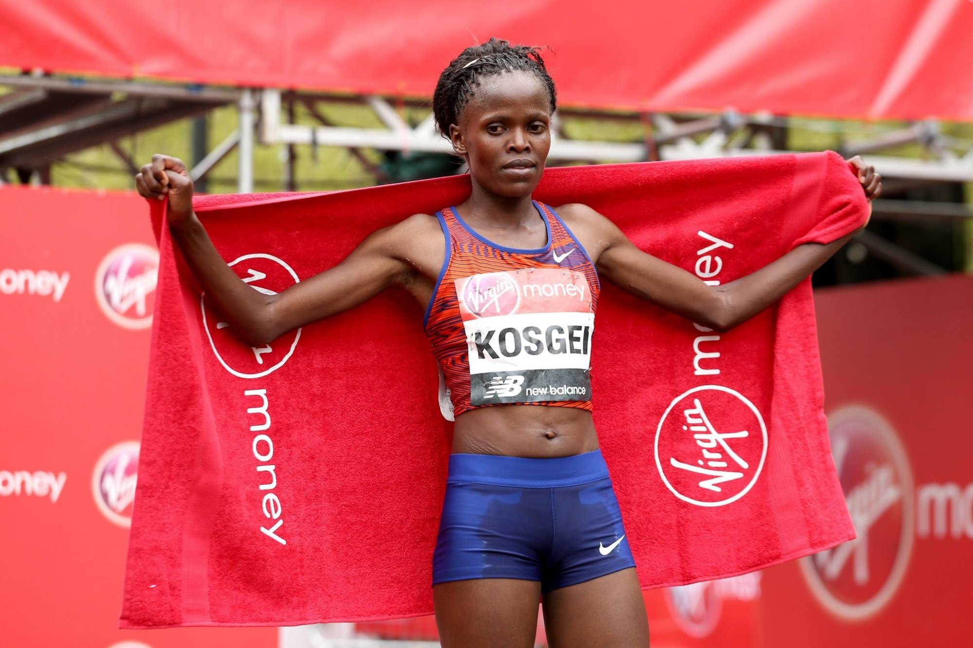 开云体育中国-包含加拿大选手斩获举重铜牌，表现出色的词条