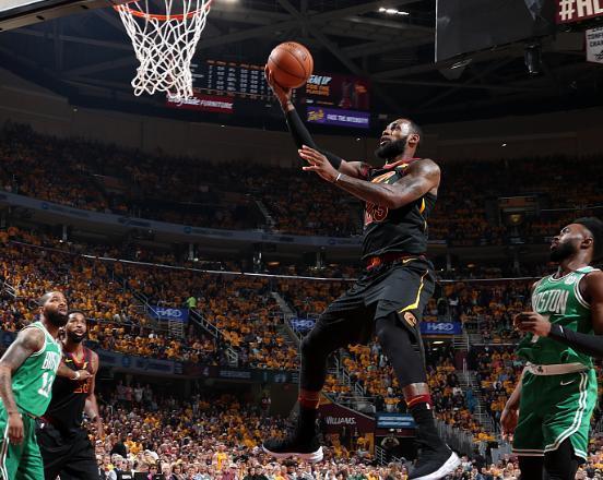 法国重燃希望,豪取必胜比赛 法国重燃希望,豪取必胜比赛