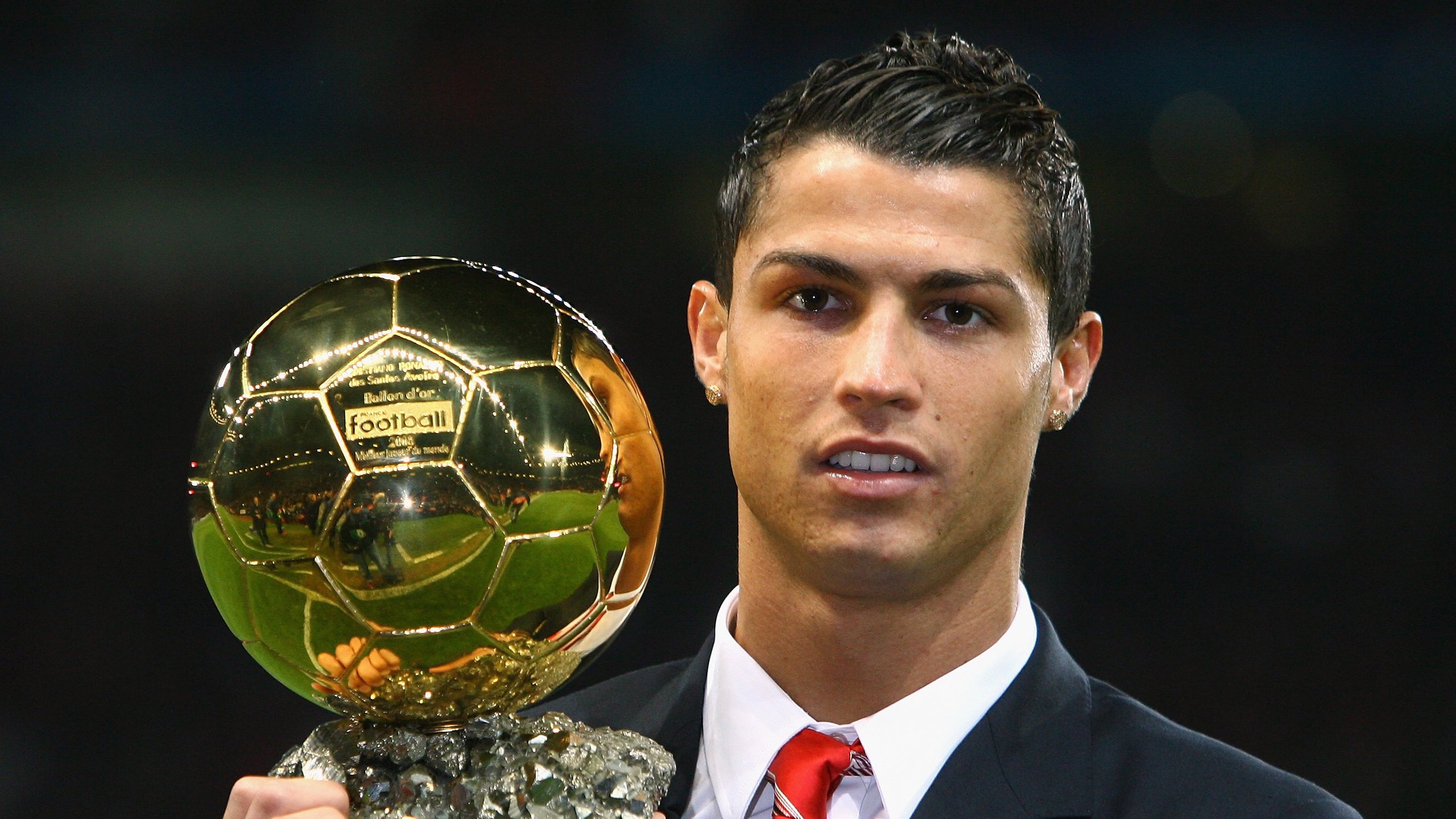 开云体育登录-塞维利亚狂胜多特蒙德，加维如何从希望之星蜕变为关键先生？