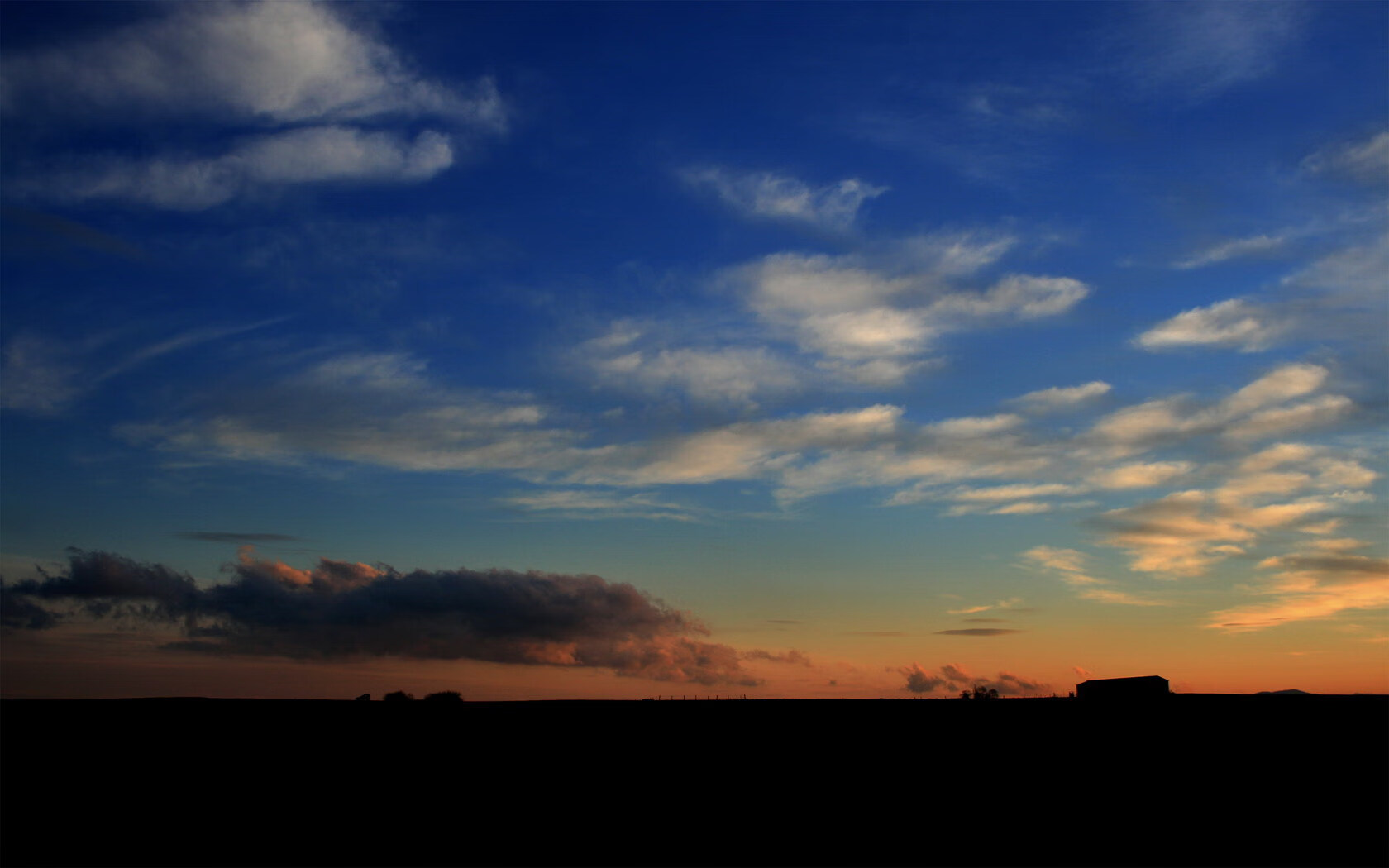 硬仗铸就王者心，恩佐连珠炮轰，皇家社会险胜阿尔及利亚！